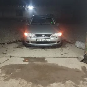 Opel Vectra 1999
