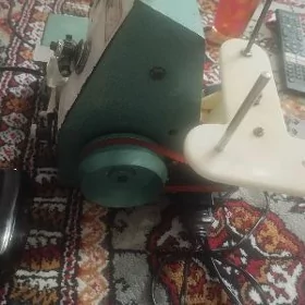 owerlok gadymy kone model