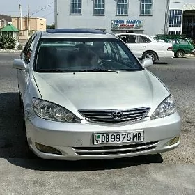 Toyota Camry 2004