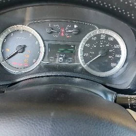 Nissan Sentra 2013