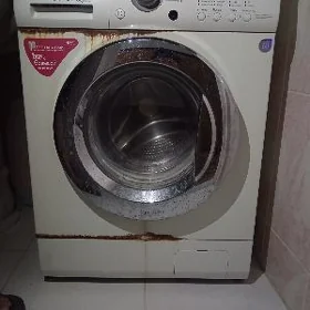 LG stıralnı maşynka