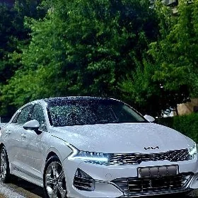 Kia K5 2021