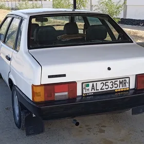 Lada 21099 2000
