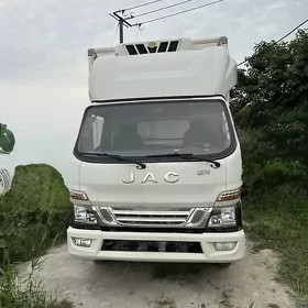 Mitsubishi Canter 2022