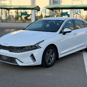 Kia K5 2021