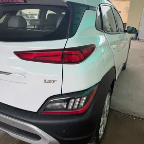 Hyundai Kona 2021