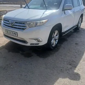 Toyota Highlander 2011