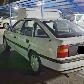 Opel Vectra 1991