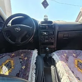 Opel Astra 2002