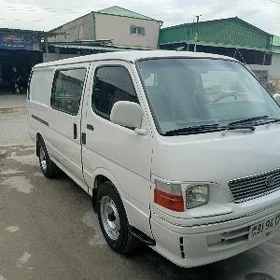 Toyota Hiace 2001