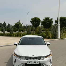 Kia K5 2021
