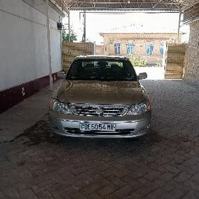 Toyota Avalon 2001