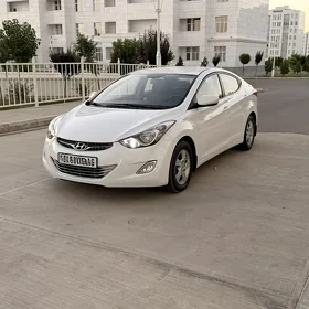 Hyundai Elantra 2012