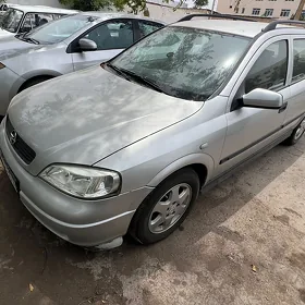 Opel Astra 2000