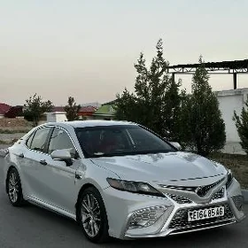 Toyota Camry 2022