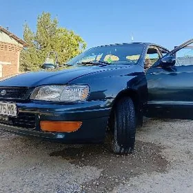 Toyota Corona 1995