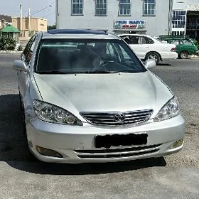 Toyota Camry 2004