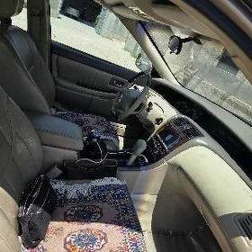 Toyota Avalon 2001