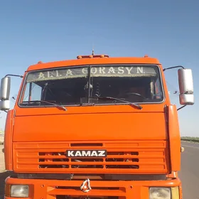 Kamaz 6520 2011