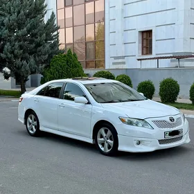 Toyota Camry 2010