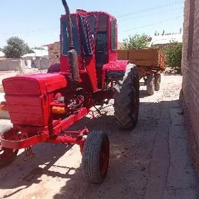 MTZ T-28 1990