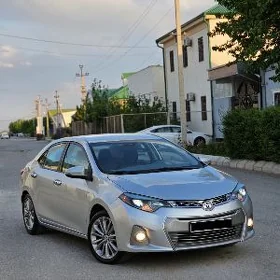 Toyota Corolla 2015