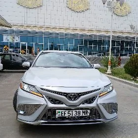 Toyota Camry 2022