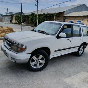 Ford Explorer 1999