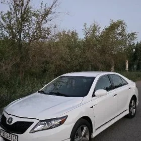 Toyota Camry Hybrid 2009