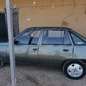 Daewoo Racer 1995