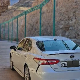 Toyota Camry 2020