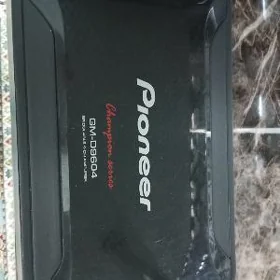 Pioneer GM D9604