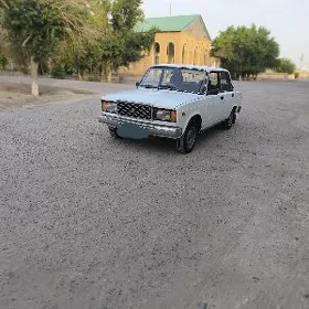 Lada 2107 2000