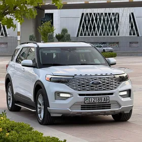 Ford Explorer 2021