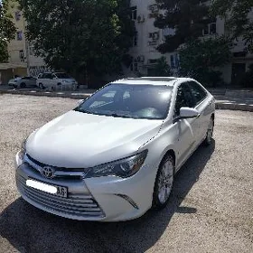 Toyota Camry 2016