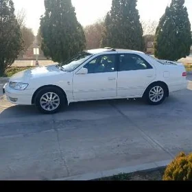 Toyota Camry 2000