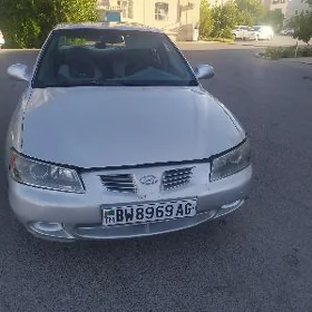 Hyundai Elantra 2000
