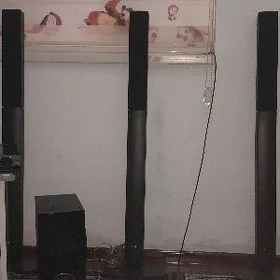 LG