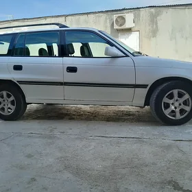 Opel Astra 1993