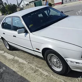 BMW 525 1992