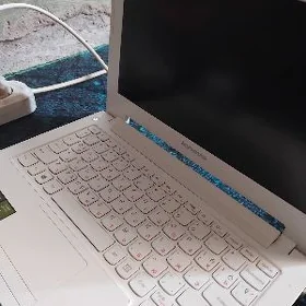 Lenovo Windows 8