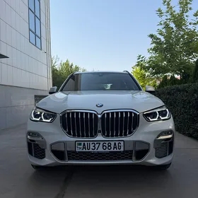 BMW X5 2019
