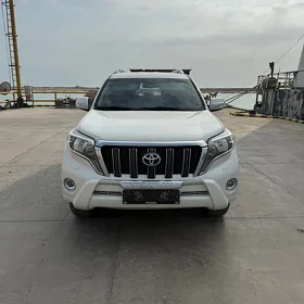 Toyota Land Cruiser Prado 2015