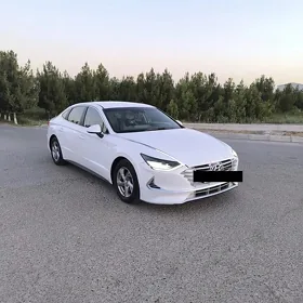 Hyundai Sonata 2021