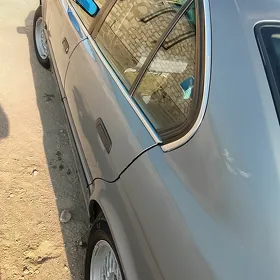 BMW 525 1992