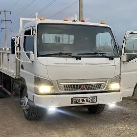 Mitsubishi Canter 2006