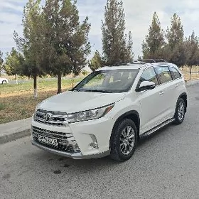 Toyota Highlander 2017