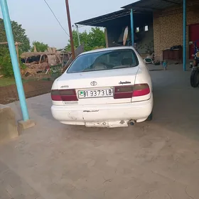 Toyota Corona 1993