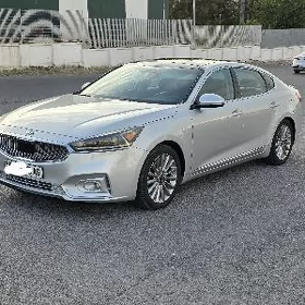 Kia Cadenza 2017