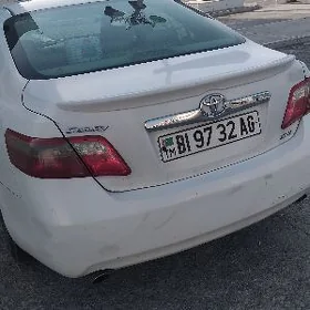 Toyota Camry 2008